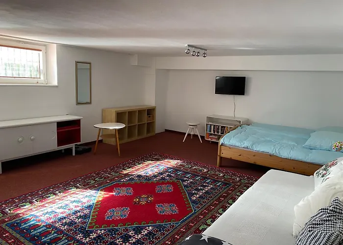 Airb33 Apartment Munich Privat With Little Terrace